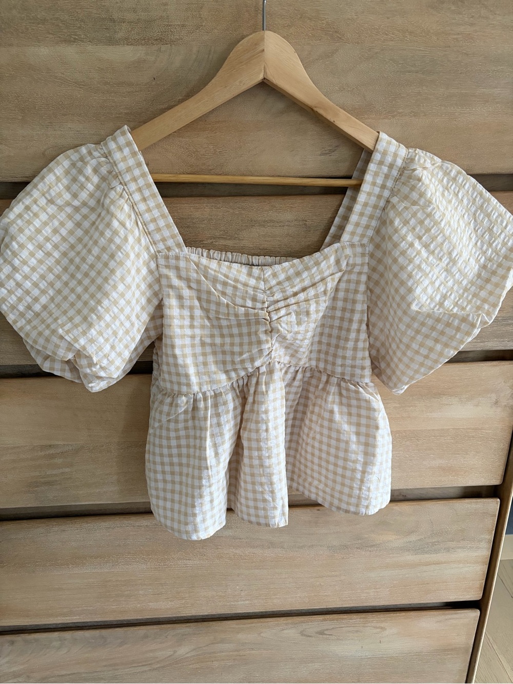 Old Navy Cream and White Gingham Puff-Sleeve Crop Top